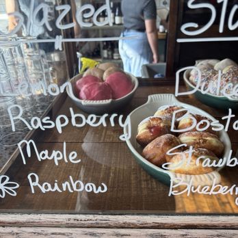 McKiernan - Breakfast & Brunch Near Me - Montreal, Quebec McKiernan - Breakfast & Brunch Near Me - Montreal, Quebec