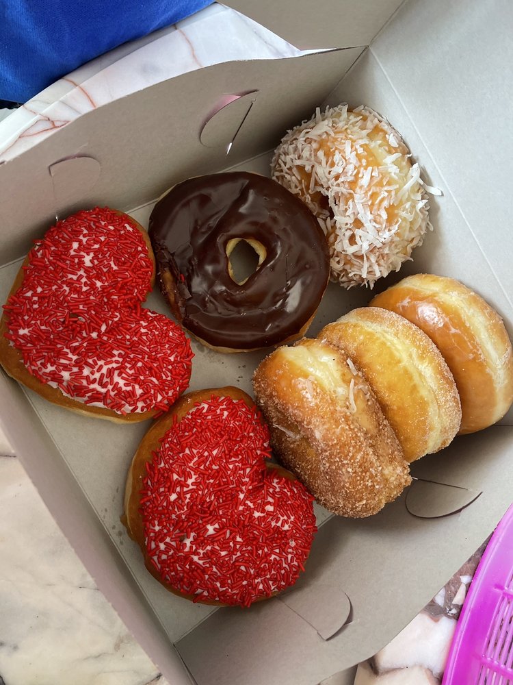 PERFECT DONUTS 23 Photos & 58 Reviews 11009 Burbank Blvd, North