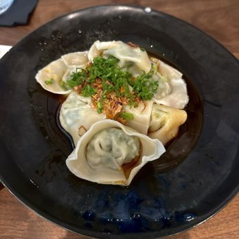 Kitchen Master - Vegetable wonton - Sushi Bars Near Me - Suwanee, Georgia
