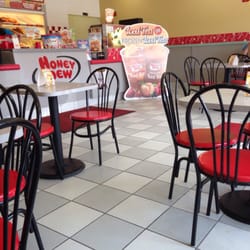 Honey Dew Donuts - Milford