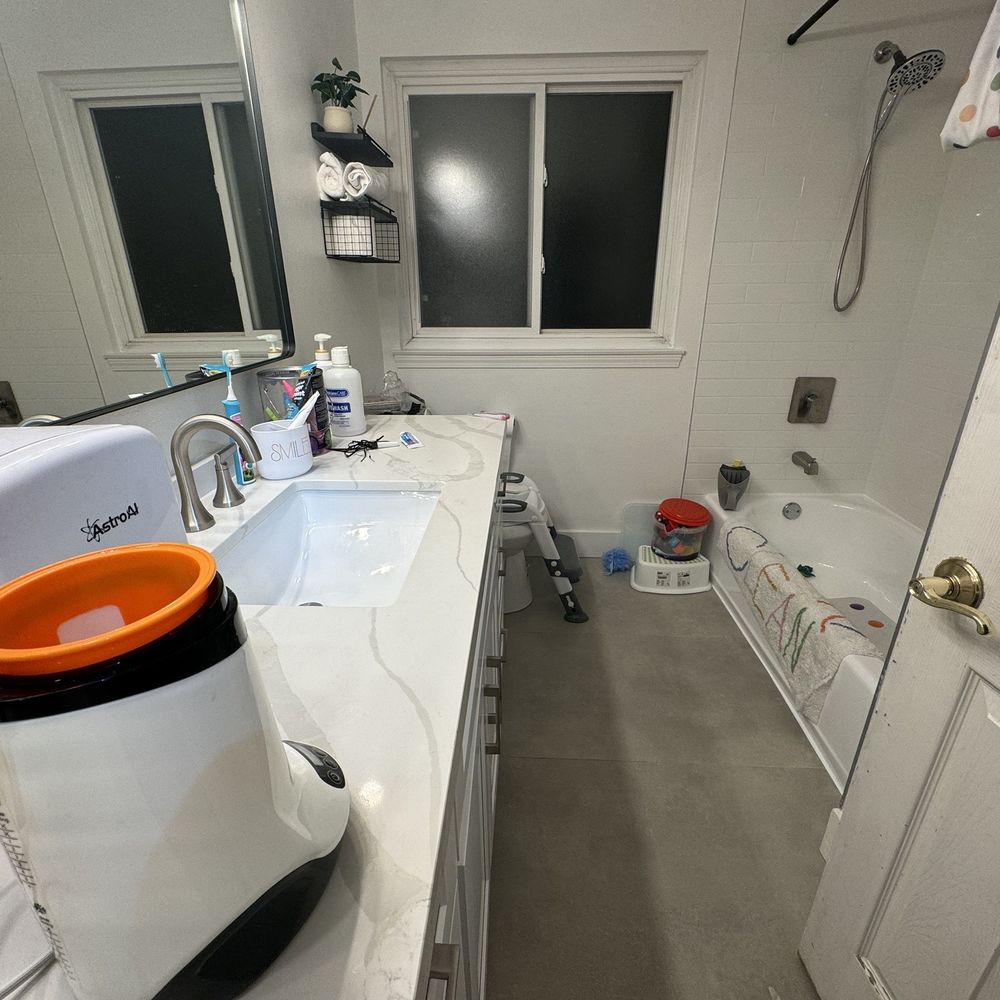 CA Kitchens Floors & Baths - After - Guest Bathroom - General Contractors Near Me - Anaheim, California CA Kitchens Floors & Baths - After - Guest Bathroom - General Contractors Near Me - Anaheim, California