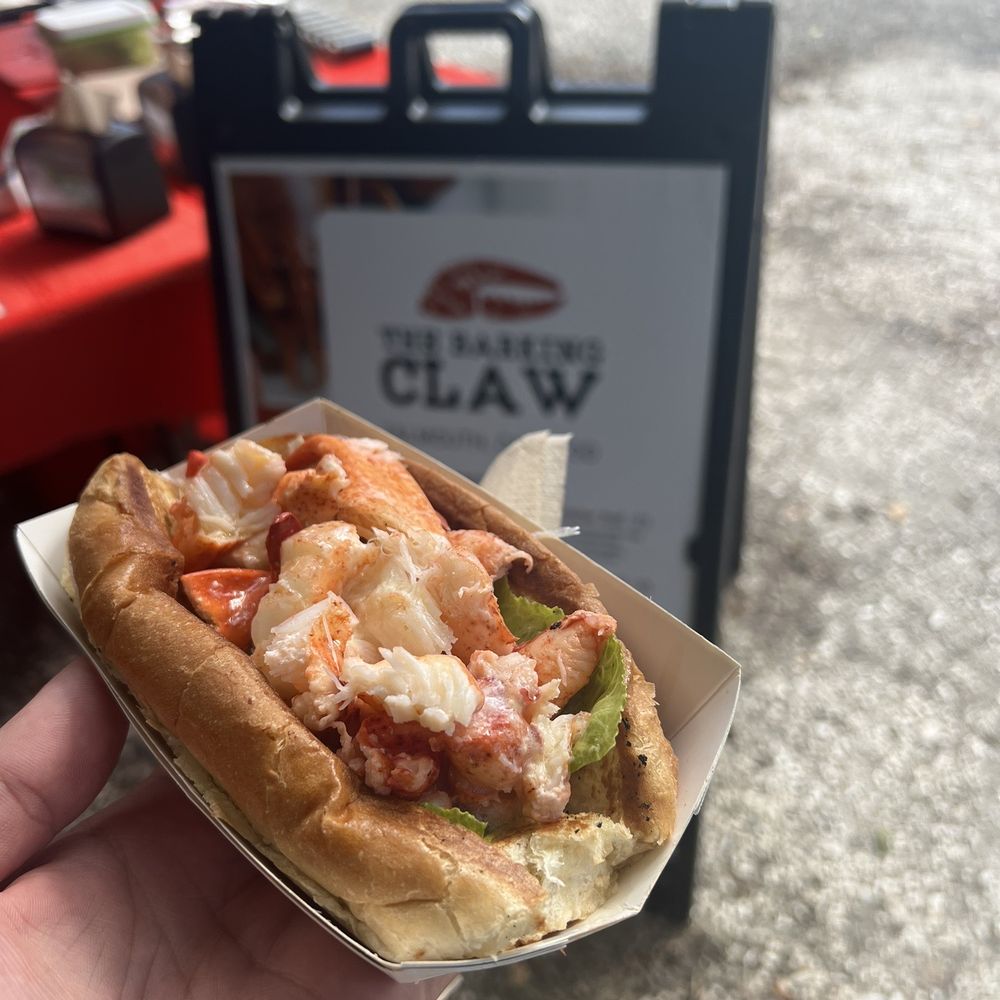Regular Lobster Roll Regular Lobster Roll