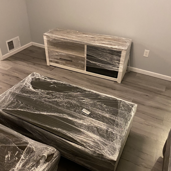 R C Movers - Furniture wrapped and set exactly where the customer desired ready yo turn a house into a home. - Movers Near Me R C Movers - Furniture wrapped and set exactly where the customer desired ready yo turn a house into a home. - Movers Near Me