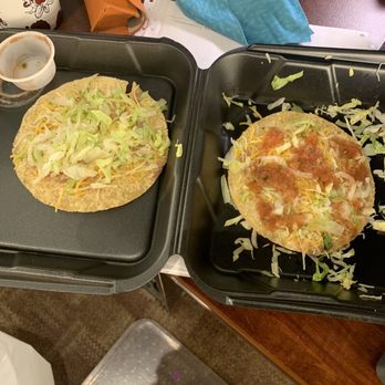 El Taco De Jalisco - This is my 2nd visit I added the salsa. Poor excuse for a chalupa. This should be a dollar. - Mexican Near Me - San Antonio, Texas