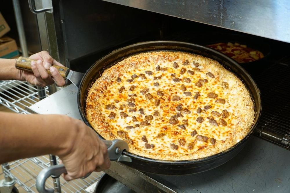 Hungry Howie's Pizza Hungry Howie's Pizza