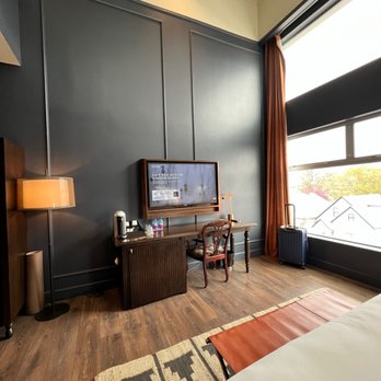 Life House Lower Highlands - More of the room - Hotels Near Me - Denver, Colorado Life House Lower Highlands - More of the room - Hotels Near Me - Denver, Colorado