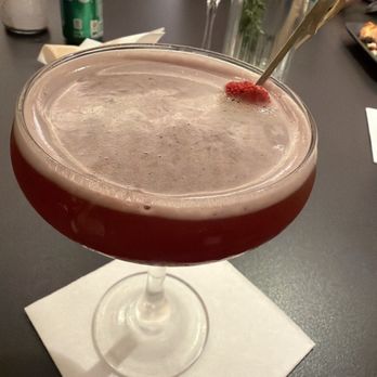 Chase Sapphire Lounge - Airport Lounges Near Me - East Elmhurst, New York