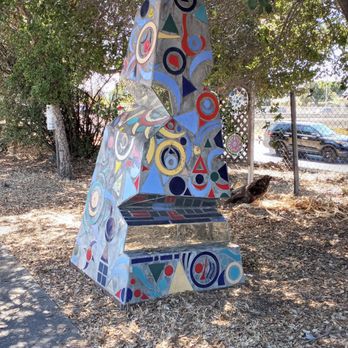 Laurel Art Garden - Public Art Near Me - Oakland, California Laurel Art Garden - Public Art Near Me - Oakland, California