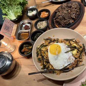 Oseyo - Bulgogi - Marinated Ribeye and kimchi Bokkeumbap - Korean Near Me - Austin, Texas Oseyo - Bulgogi - Marinated Ribeye and kimchi Bokkeumbap - Korean Near Me - Austin, Texas