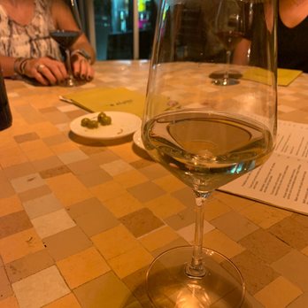 Al Aljibe - White wine - Spanish Near Me - Seville, SE