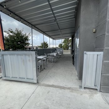 Risen Bakery & Grill - Outdoor seating - Modern European Near Me - Upland, California Risen Bakery & Grill - Outdoor seating - Modern European Near Me - Upland, California