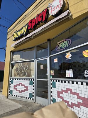 Honey Spicy - Korean Fusion Restaurant by null