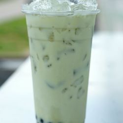 Mad Boba - Matcha milk tea with boba