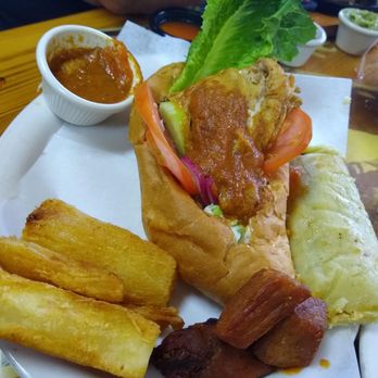 Buena Fe Restaurant - Mexican Near Me - Oak Park, Michigan