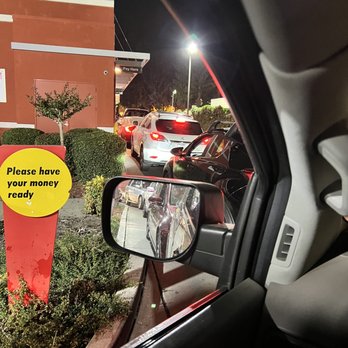McDonald's - That is 44 minutes from where you ordered to the first window where you pay.. - Burgers Near Me - Santa Clara, California