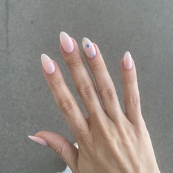 C-Nail Studio 1 - Guy does an amazing job!!