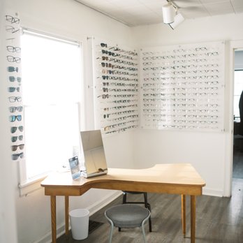 Granville Vision Center - Optometrists Near Me - Granville, Ohio Granville Vision Center - Optometrists Near Me - Granville, Ohio
