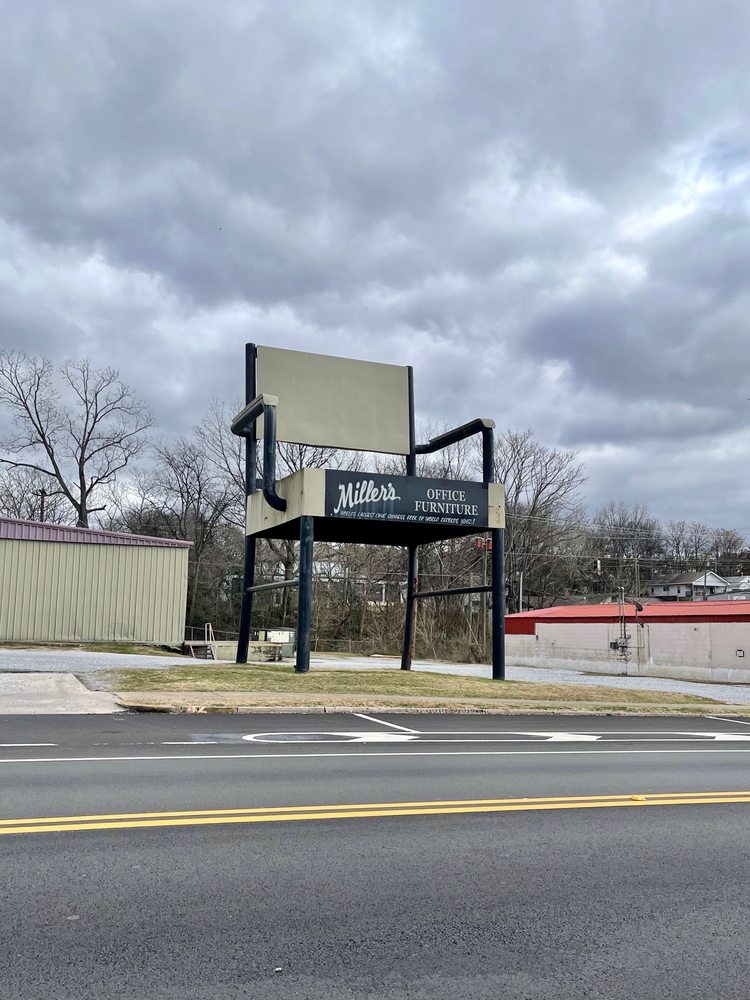 WORLD’S LARGEST OFFICE CHAIR GUINNESS RECORDS, 1982 Updated September