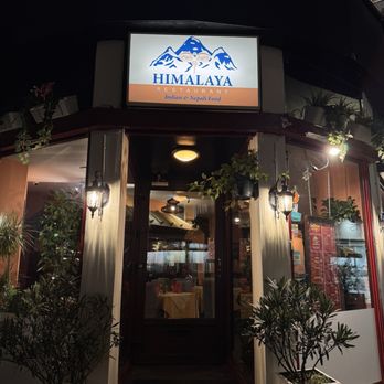 Himalaya - Front entrance - Indian Near Me - Gent, VOV Himalaya - Front entrance - Indian Near Me - Gent, VOV