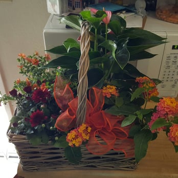 Coventry Gardens - Custom arrangement. Met my expectations, and showed she listened to her customers. - Florists Near Me - Camas, Washington