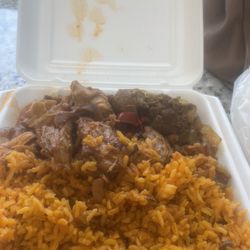 Brisas Del Caribe - Excellent food with really good prices