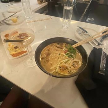 Kinjo Kitchen and Cocktails - Asian Fusion Near Me - Macon, Georgia