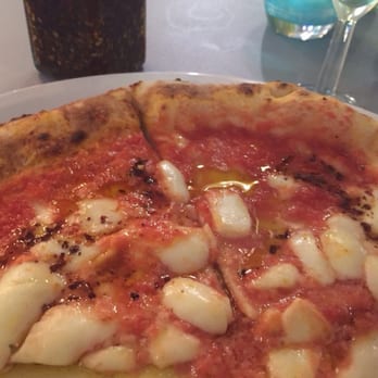 NuPosto - Margharita pizza, simple but really tasty and added some fresh basil leaves & chilli oil - Pizza Near Me - Brighton, BNH
