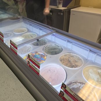Momos Scoops Ice cream - Ice Cream & Frozen Yogurt Near Me - Satellite Beach, Florida