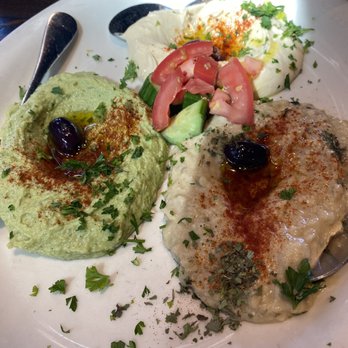 Blu Olive Mediterranean Bistro - Hummus, Baba Ghanouj, Jalapeno Cilantro Hummus - Mediterranean Near Me - Portland, Oregon