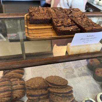 Del Sur Bakery & Cafe - Filipino Near Me - Chicago, Illinois Del Sur Bakery & Cafe - Filipino Near Me - Chicago, Illinois