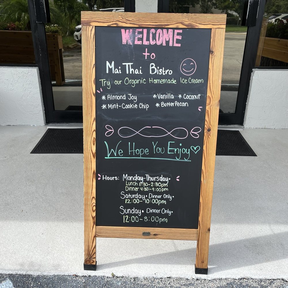 Mai Thai Bistro - Sushi Bars Near Me - Vero Beach, Florida Mai Thai Bistro - Sushi Bars Near Me - Vero Beach, Florida