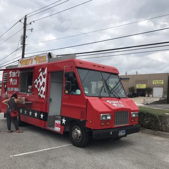 Stony's Pizza - Food Truck joined the anniversary party at Austin Emergency Center - Pizza Near Me - Austin, Texas Stony's Pizza - Food Truck joined the anniversary party at Austin Emergency Center - Pizza Near Me - Austin, Texas