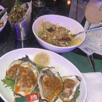 Bloom - Oysters, Brussel Sprouts, Pasta +seafood - Lounges Near Me - Southfield, Michigan