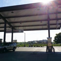7-Eleven - The gas area is covered.