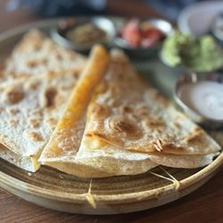 Melrose Umbrella - Cheese Quesadilla - very good