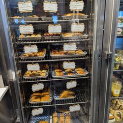 Estefan Kitchen Express - Display case