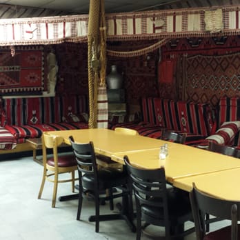 Aladdin Gyro-Cery - Dining area is fabulous - Greek Near Me - Seattle, Washington