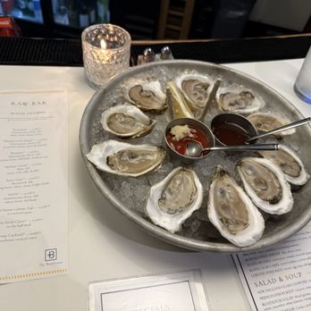 The Boathouse Restaurant - Maine Oysters - Seafood Near Me - Kennebunkport, Maine