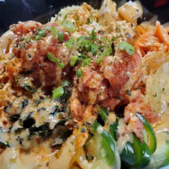SUKIYA Ramen & Poke - Spicy Tuna Bowl - Ramen Near Me - Flushing, New York SUKIYA Ramen & Poke - Spicy Tuna Bowl - Ramen Near Me - Flushing, New York