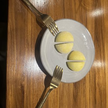 Ocean Code Handroll Bar - Mango mochi - Japanese Near Me - Carle Place, New York