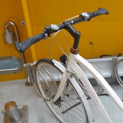 Movia Havnebus - Plads til cyklen