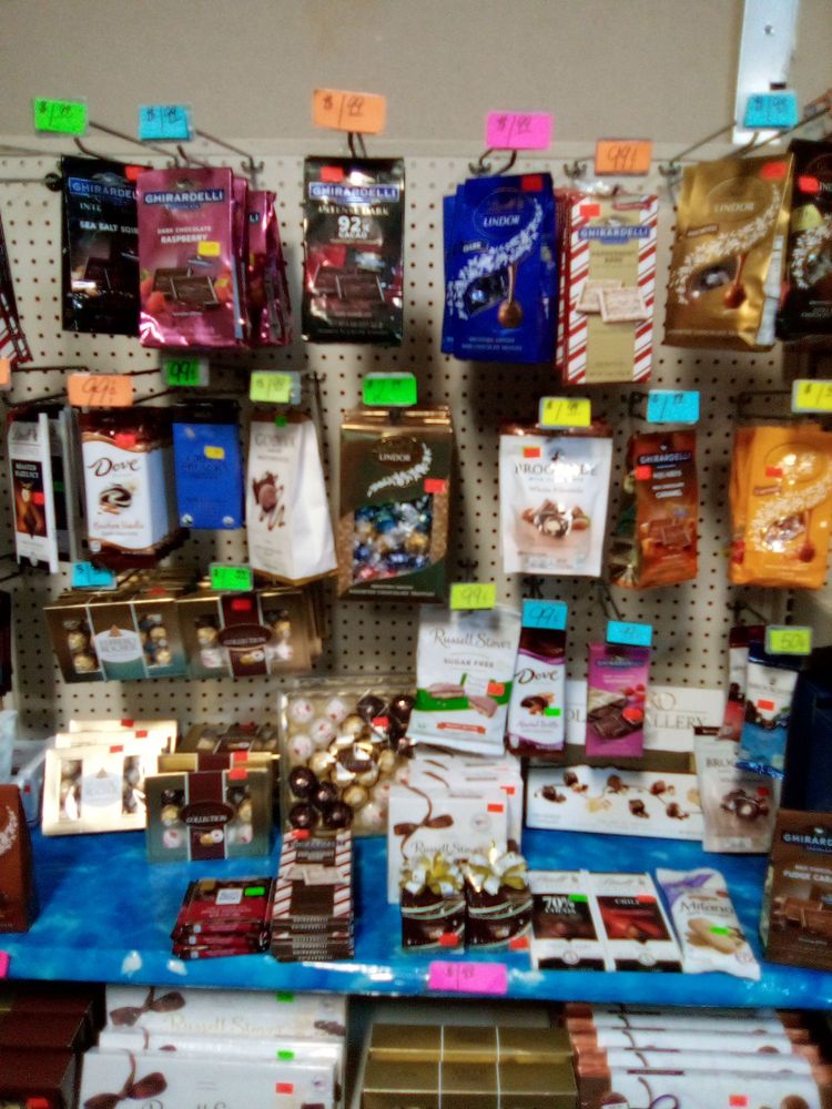 VALUE SEEKERS Updated September 2024 15 Photos Hwy 19N, Thayer