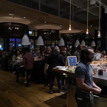 True Food Kitchen - A view from the middle of the restaurant to the entrance, it's huge - New American Near Me - Chicago, Illinois