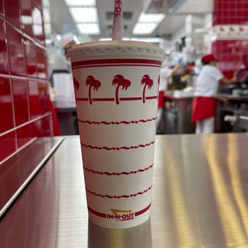 In-N-Out Burger - Burgers Near Me - Burbank, California