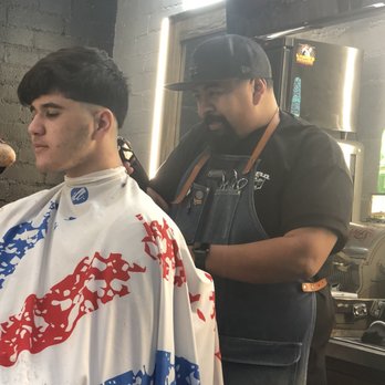 Cuts by Dre Barbershop - Barbers Near Me - Glendale, California Cuts by Dre Barbershop - Barbers Near Me - Glendale, California