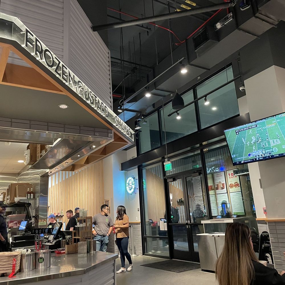Shake Shack Long Beach - In the restaurant - Burgers Near Me - Long Beach, California