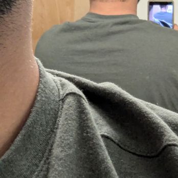Detroit Barbers - The horrible way they did my back. - Barbers Near Me - Detroit, Michigan Detroit Barbers - The horrible way they did my back. - Barbers Near Me - Detroit, Michigan