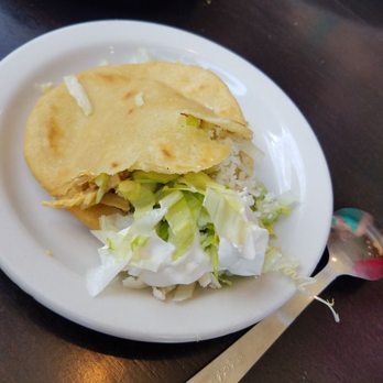 La Paloma - Traditional gordita The Corn shell was divine - Mexican Near Me - Hartford, Michigan La Paloma - Traditional gordita The Corn shell was divine - Mexican Near Me - Hartford, Michigan