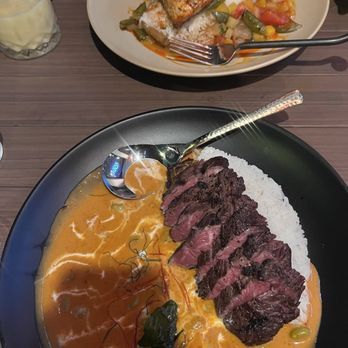 Hanuman Thai Eatery - Panang Thai curry, sweet and sour salmon - Thai Near Me - Orange, California