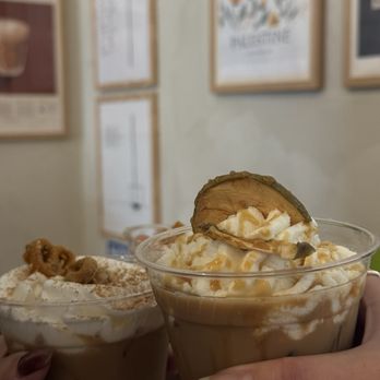 Jaffa Coffee Roasters - Salted Caramel Apple By the Sea, Mumkin Spice - Coffee & Tea Near Me - Berkeley, California